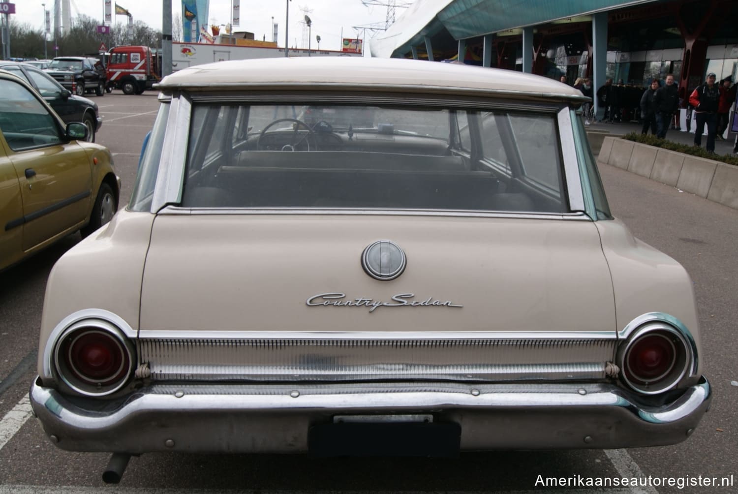 Ford Country Sedan uit 1962